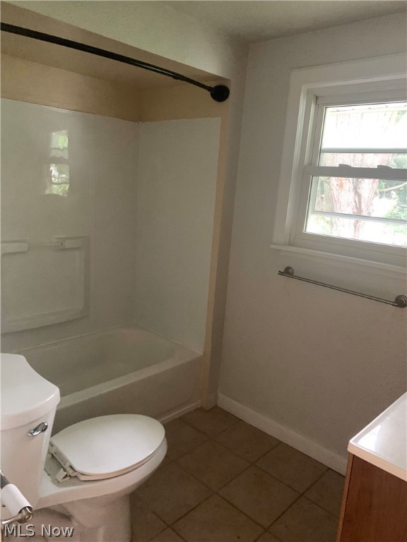 Carl Roevuck Resub/Nihousen Al - Residential Lease