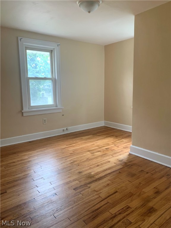 Carl Roevuck Resub/Nihousen Al - Residential Lease