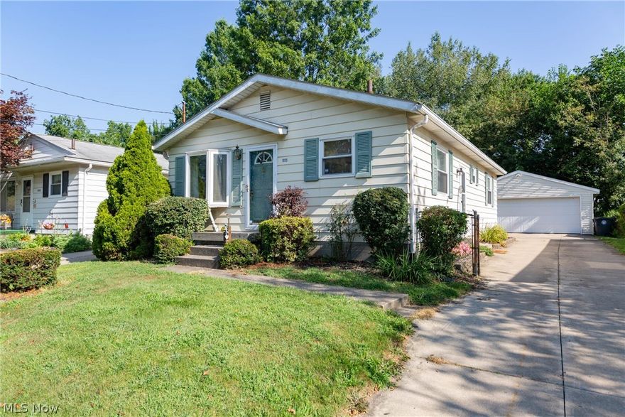 Desirable North Hill ranch with an eat-in kitchen, 3 bedrooms, and 1.5 baths. Large, detached garage.