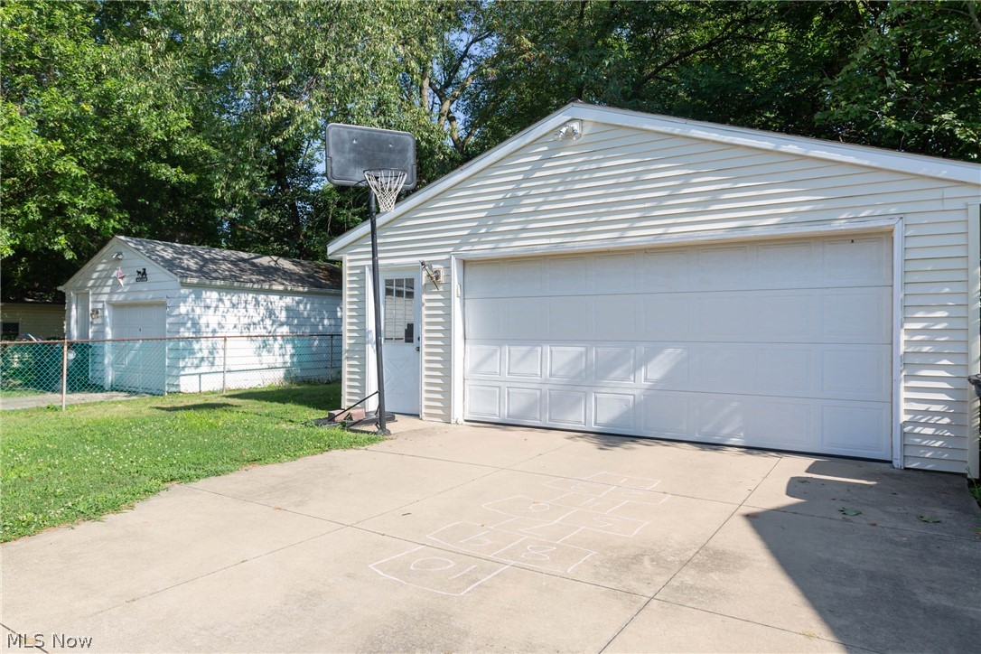 Viaduct Park - Residential