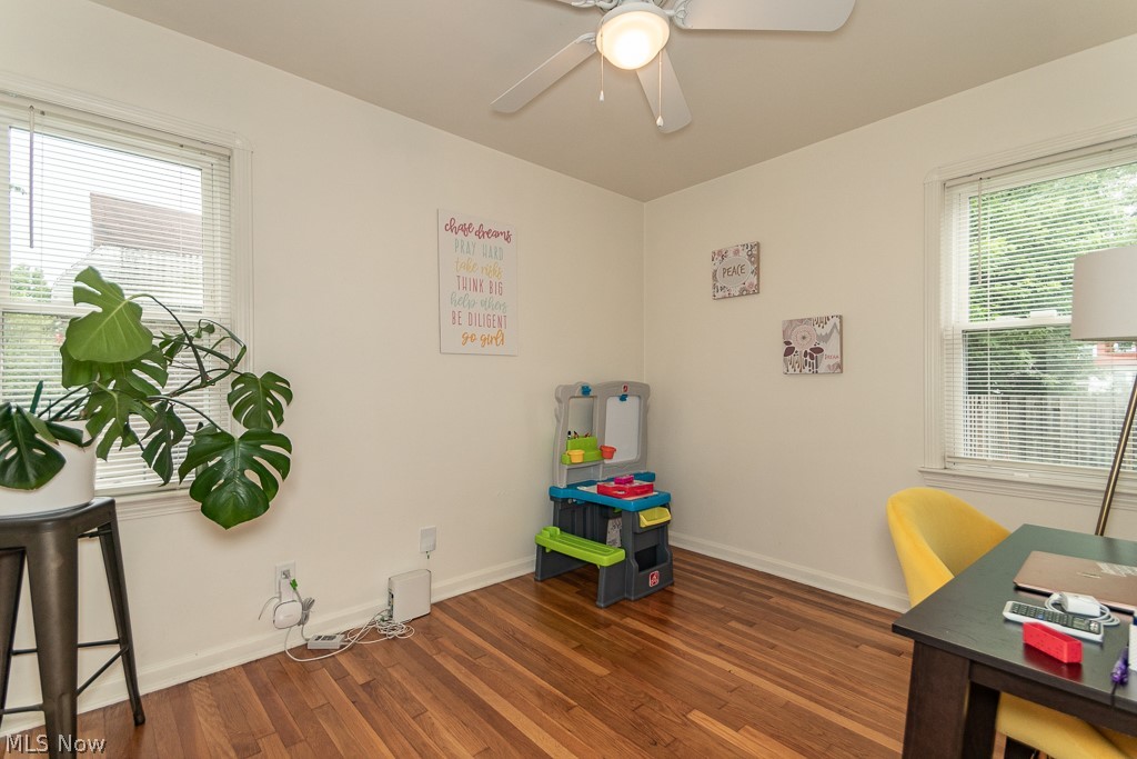 Seltzer-Round Cos Garfield Park - Residential