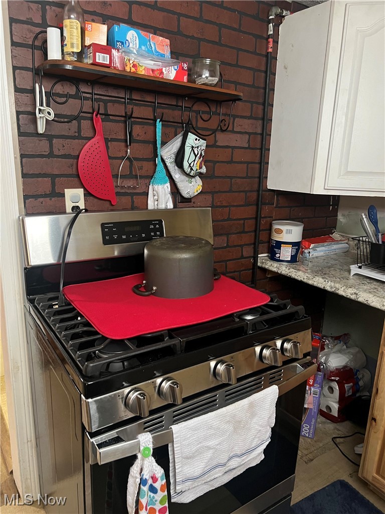 Sharon Ave Sub - Residential