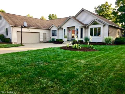 Homes For Sale - 4366 Woodlake Trail<br/> Wayne County, Wooster, OH 44691