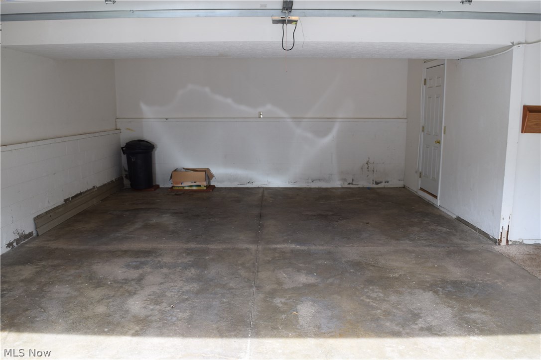 River Rdg Condo - Residential