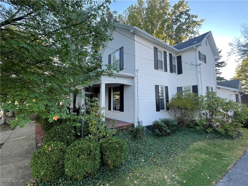 Waltons Add 03 - Residential