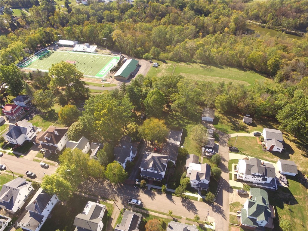 Waltons Add 03 - Residential