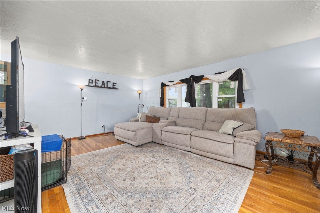5817 Calamie Drive