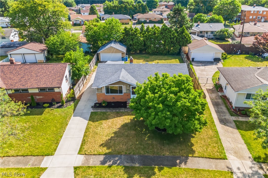 Barrington 01 - Residential