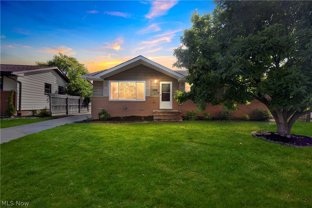 Barrington 01 - Residential