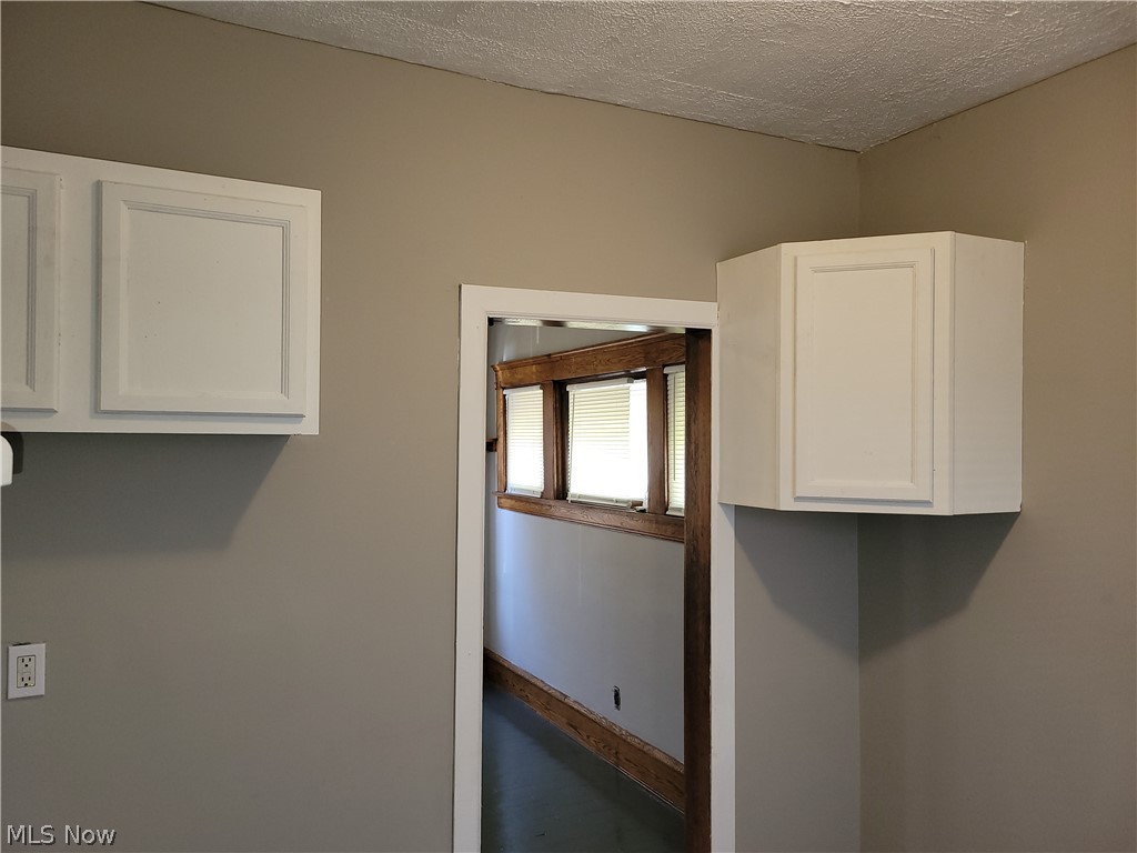 Second Miles Ave Sub/Hills & F - Residential