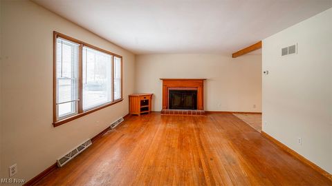 Tiny photo for 3794 Monaca Avenue, Youngstown, OH 44511 (MLS # 5179901)