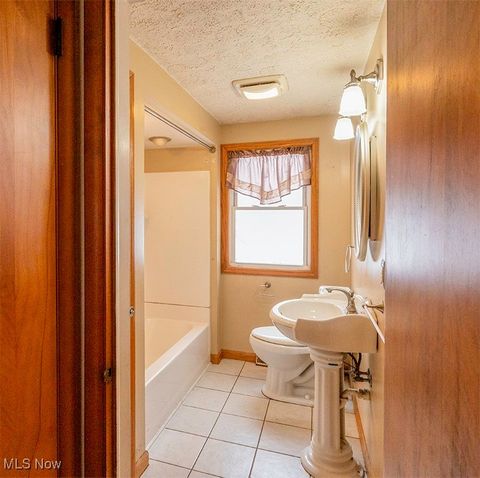 Tiny photo for 3794 Monaca Avenue, Youngstown, OH 44511 (MLS # 5179901)