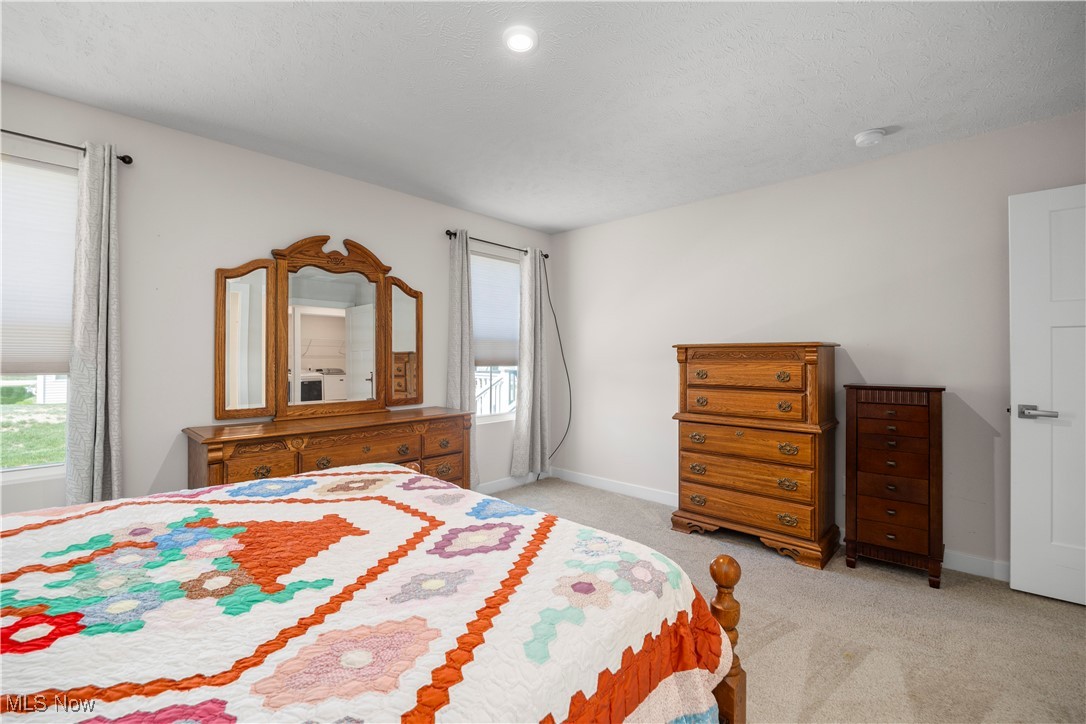160 Eagle Circle, Amherst, Ohio image 22