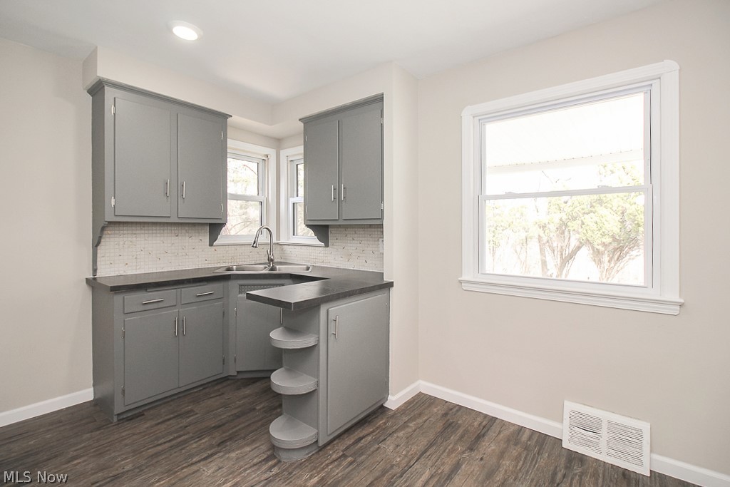 Christian Freunds Lee Road Al - Residential Lease