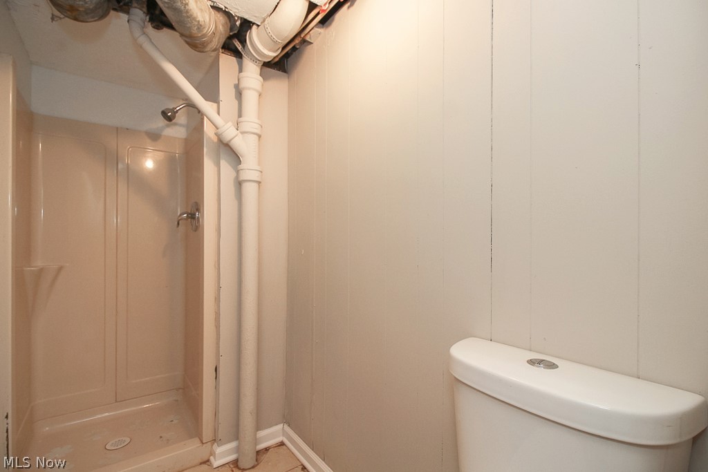 Christian Freunds Lee Road Al - Residential Lease