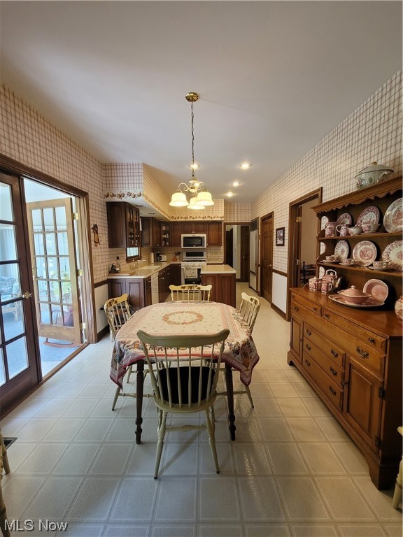 Avalon Estates - Residential