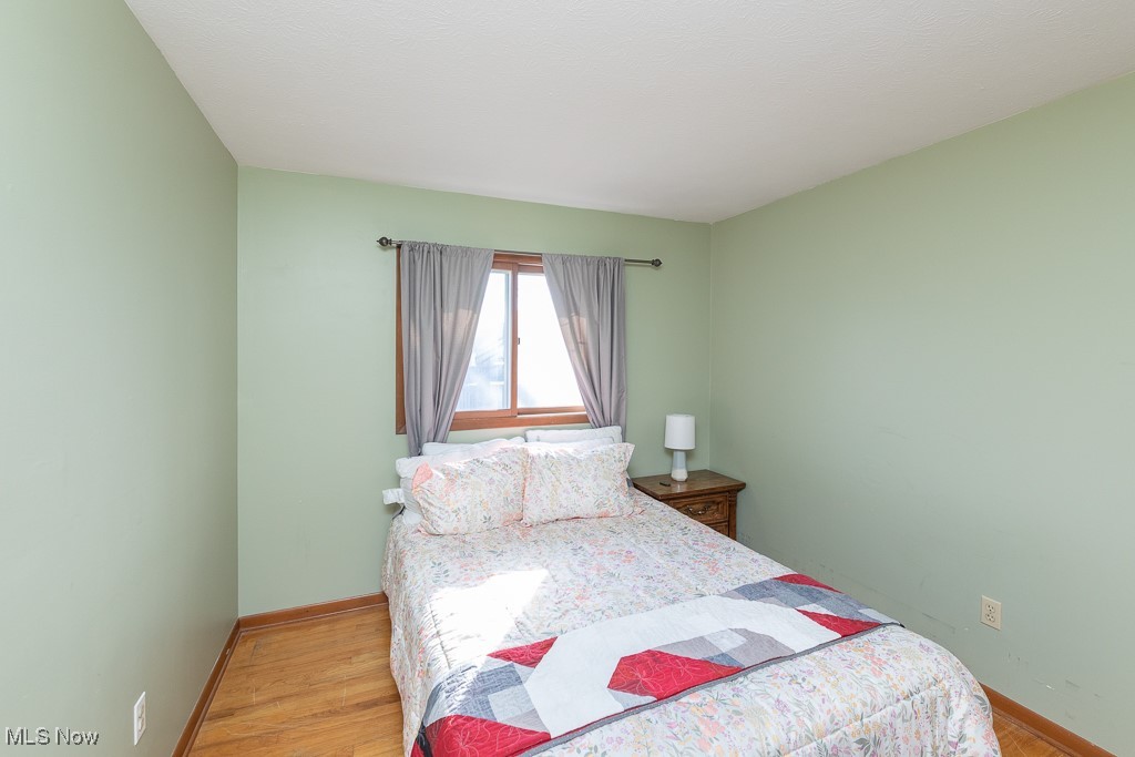 16137 Robindale Drive, Strongsville, Ohio image 15