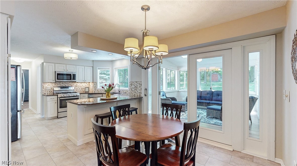 Williamsburg Colony - Residential