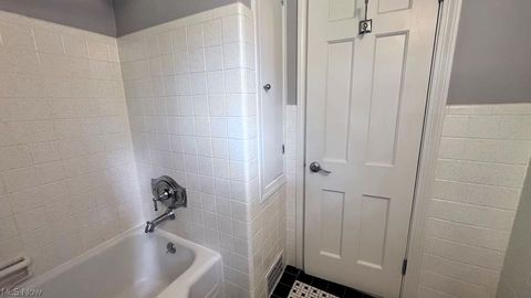 Tiny photo for 3973 Meadowbrook Boulevard, University Heights, OH 44118 (MLS # 5221505)