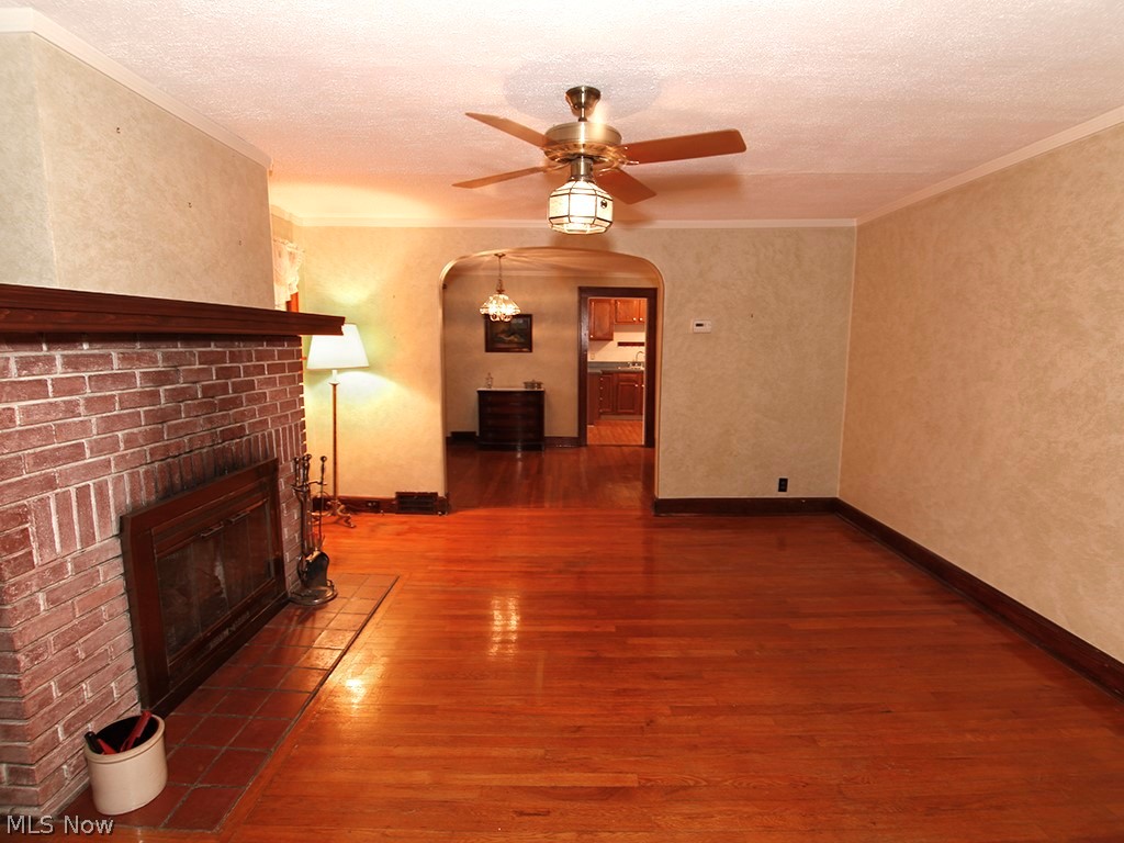 W A Congaltons Janmar 05 - Residential