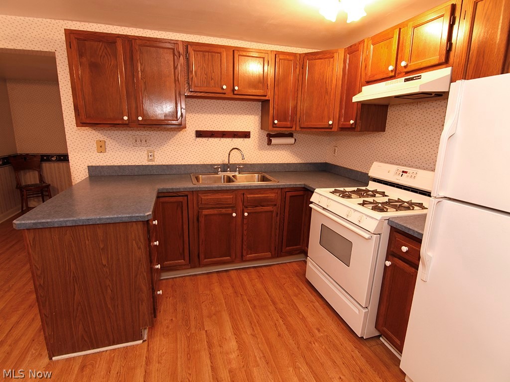 W A Congaltons Janmar 05 - Residential