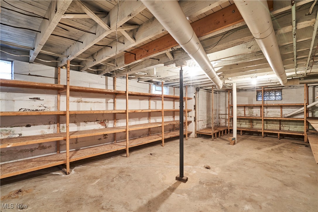 Greensburg - Commercial Sale