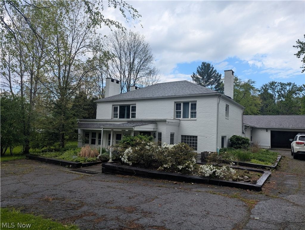 Photo of 707 Bell Road, Chagrin Falls, OH 44022 (MLS # 5208908)