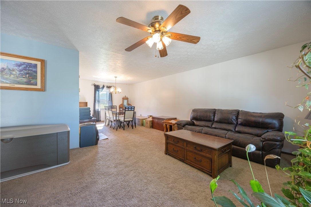 Hickory Glen - Residential