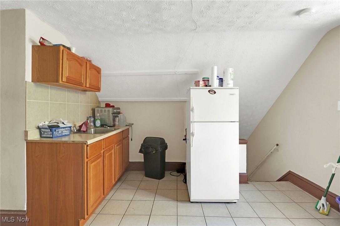 Coventry-Mayfield Land Co - Residential Income