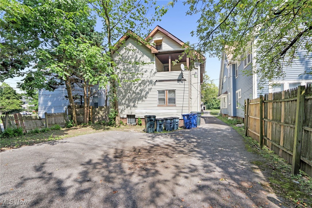 Coventry-Mayfield Land Co - Residential Income