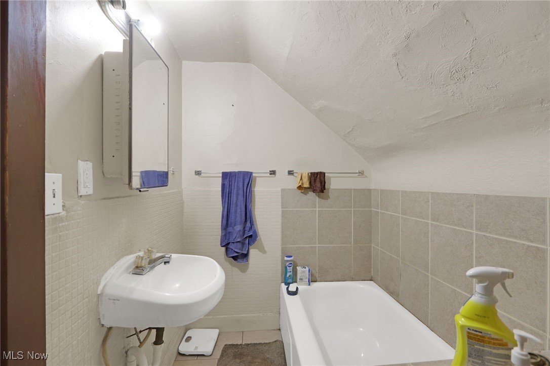 Coventry-Mayfield Land Co - Residential Income