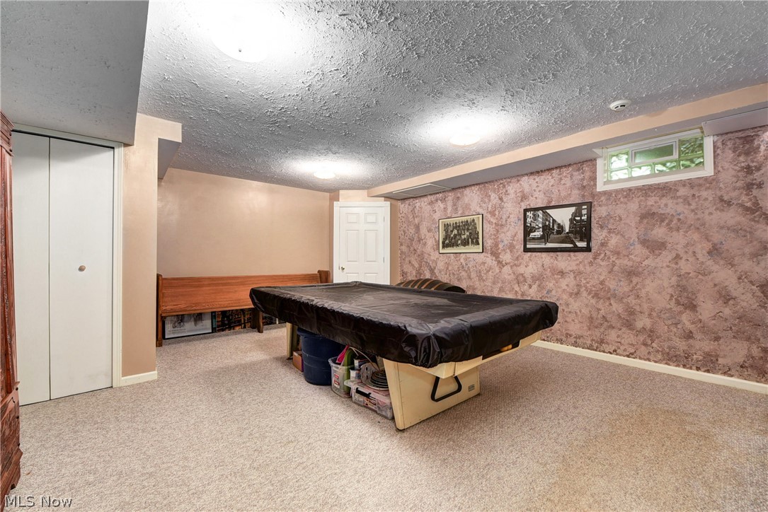 Oak Point Village - Residential