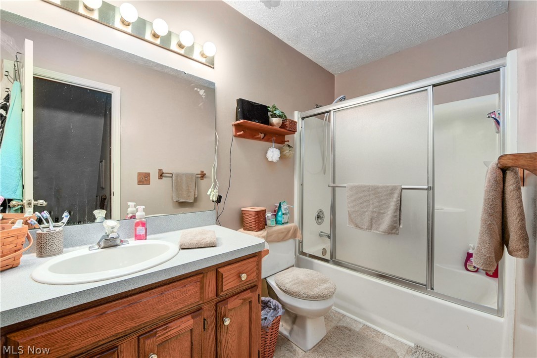 Oak Point Village - Residential