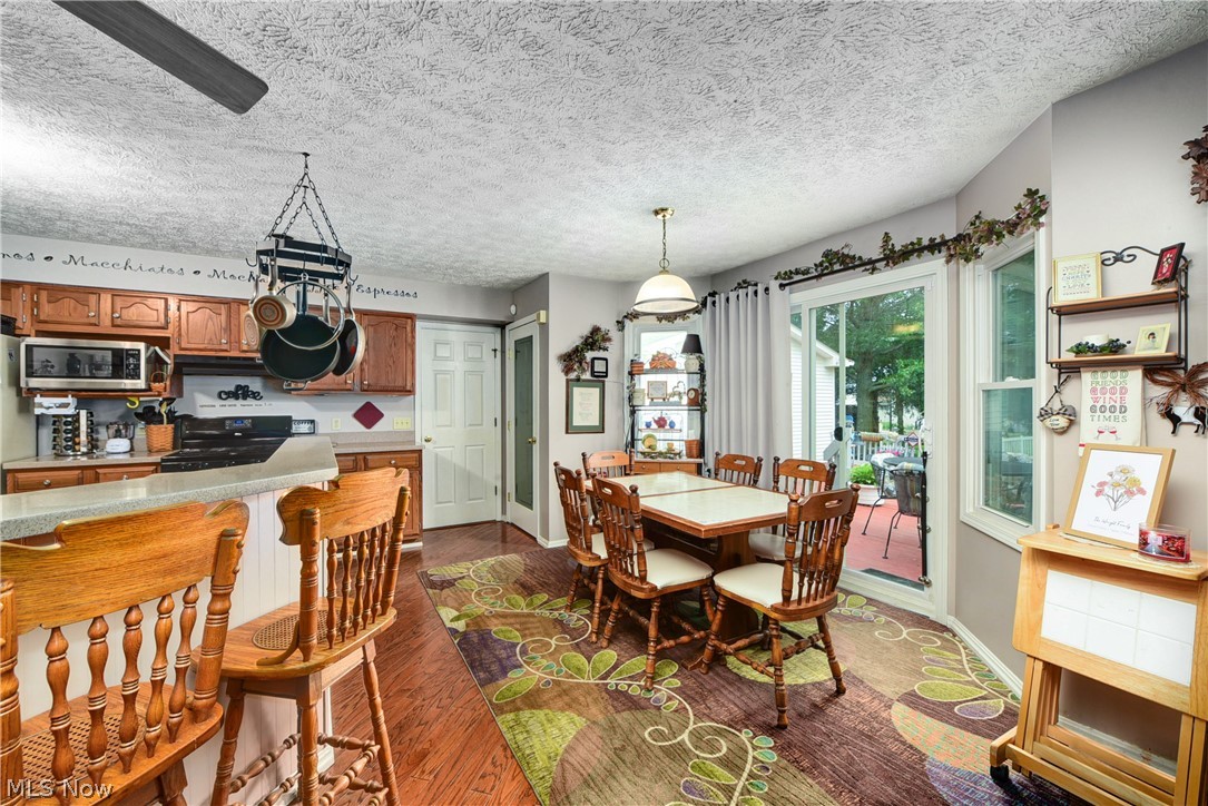 Oak Point Village - Residential