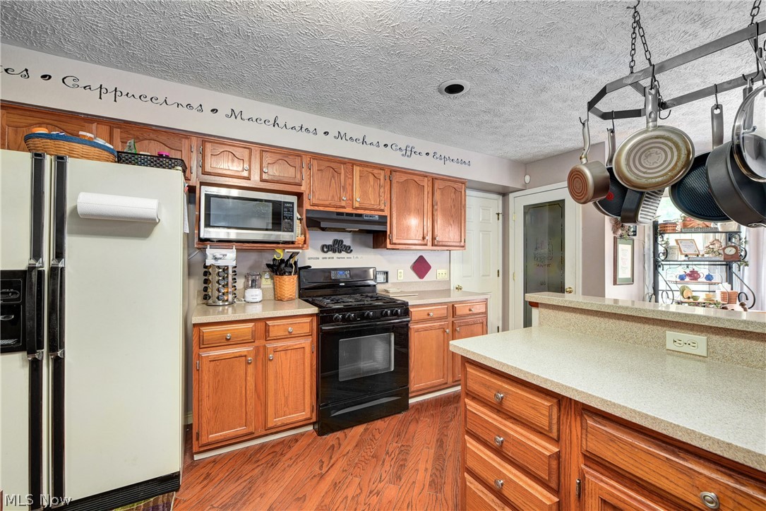 Oak Point Village - Residential