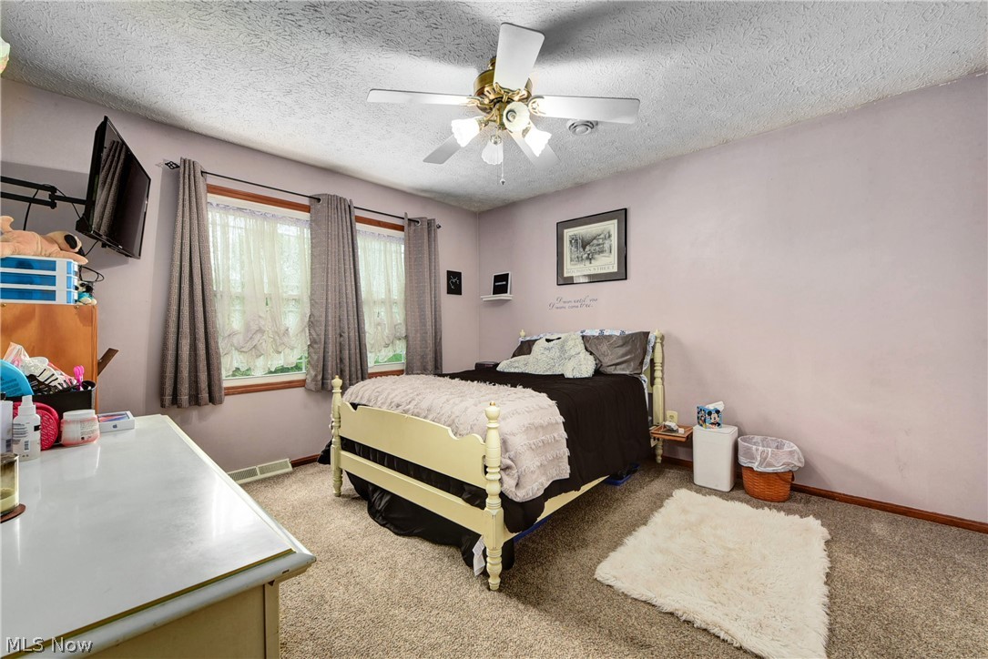 Oak Point Village - Residential