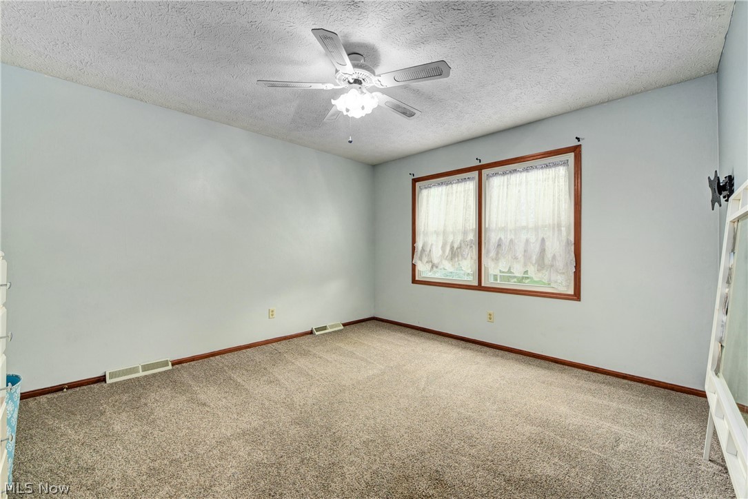 Oak Point Village - Residential