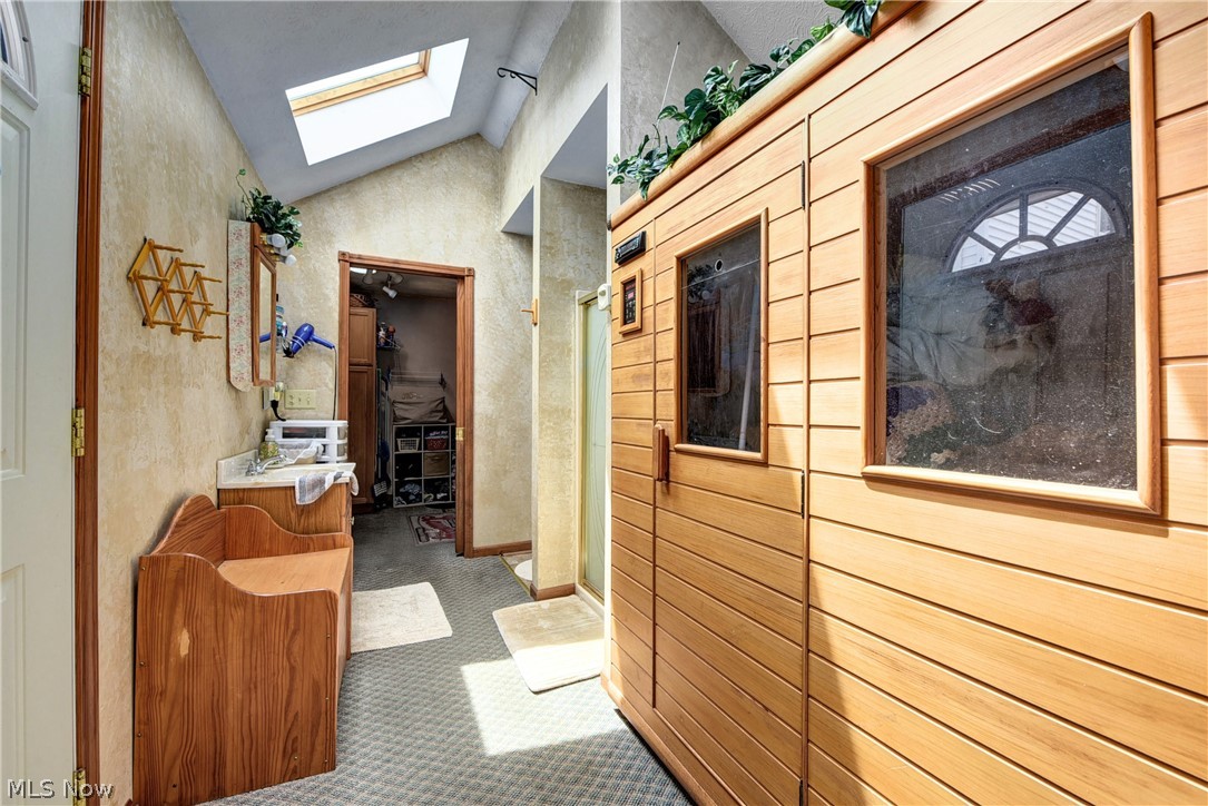 Oak Point Village - Residential