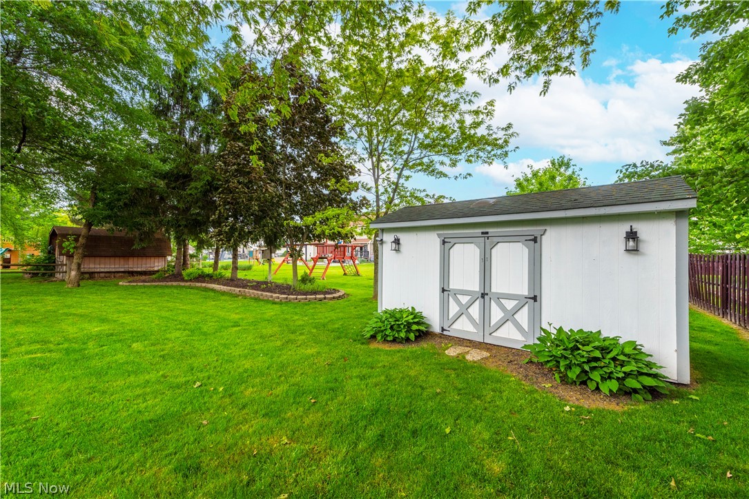 Oak Point Village - Residential