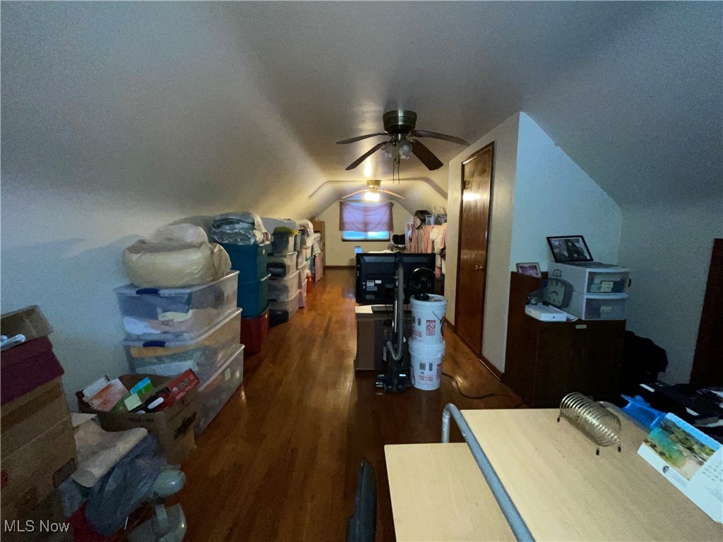 Axiotis - Residential