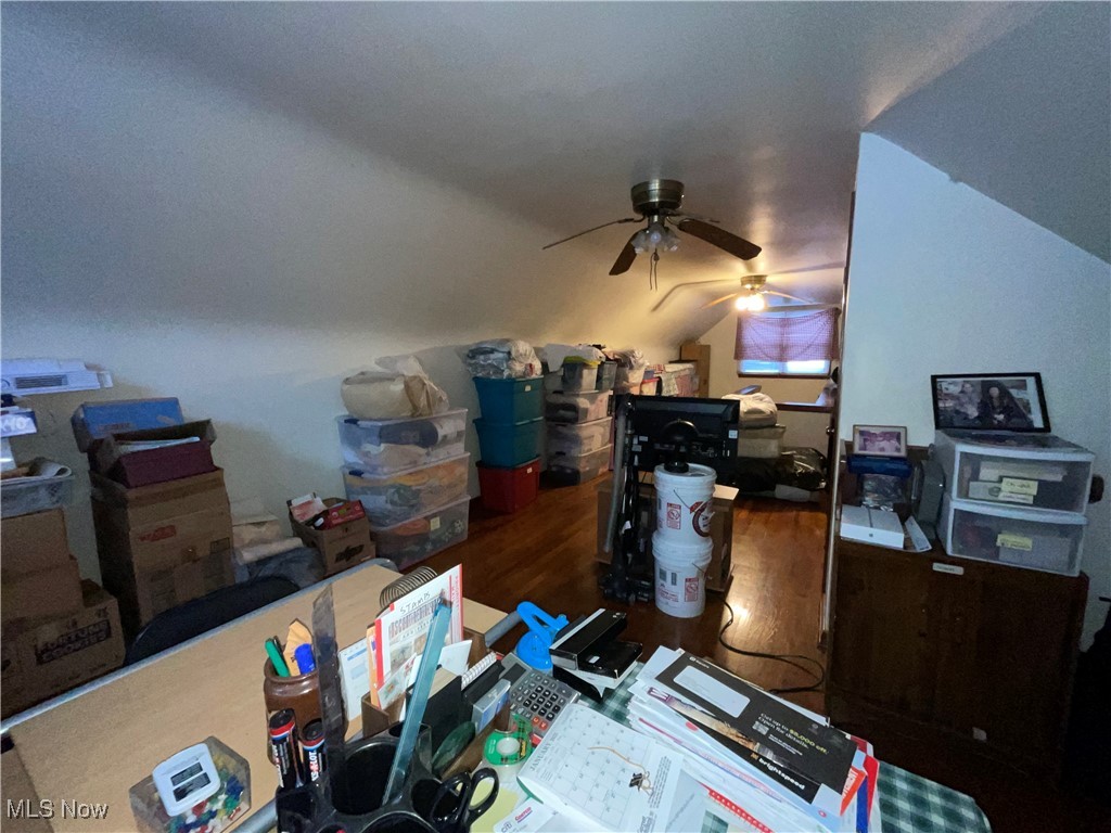 Axiotis - Residential