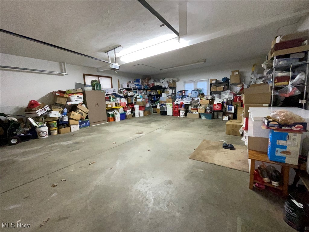 Axiotis - Residential