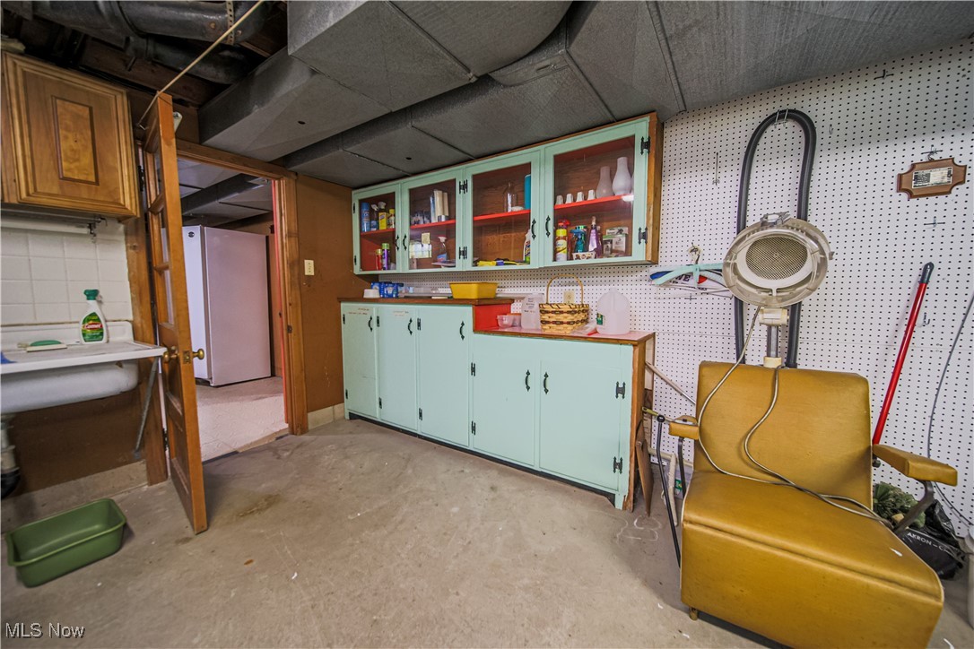 122 N Carr Road, Orrville, Ohio image 35