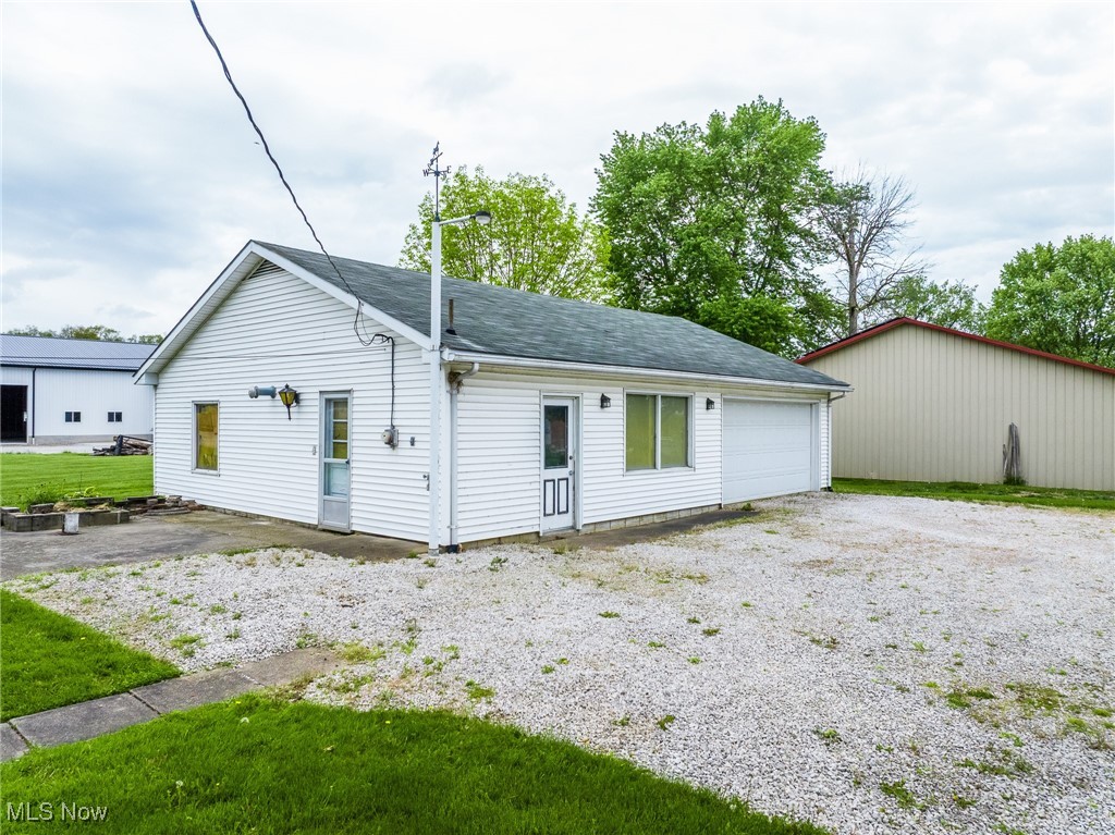 122 N Carr Road, Orrville, Ohio image 8
