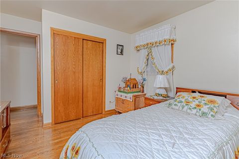 Tiny photo for 2306 Cherry Hill Avenue, Youngstown, OH 44509 (MLS # 5189869)