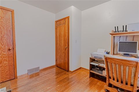 Tiny photo for 2306 Cherry Hill Avenue, Youngstown, OH 44509 (MLS # 5189869)