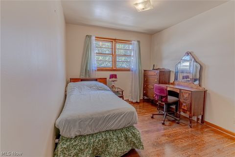 Tiny photo for 2306 Cherry Hill Avenue, Youngstown, OH 44509 (MLS # 5189869)