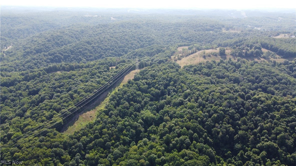 Holberts Run Road, New Cumberland, West Virginia image 5