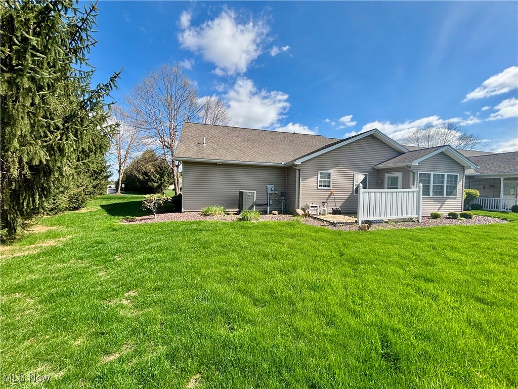 170 Sandy Court #2, New Middletown, Ohio image 4