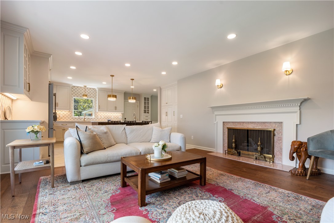 2622 Glenmont Road, Canton, Ohio image 18